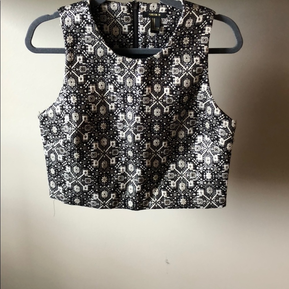 Elegant sparkly “tank top” 🍾